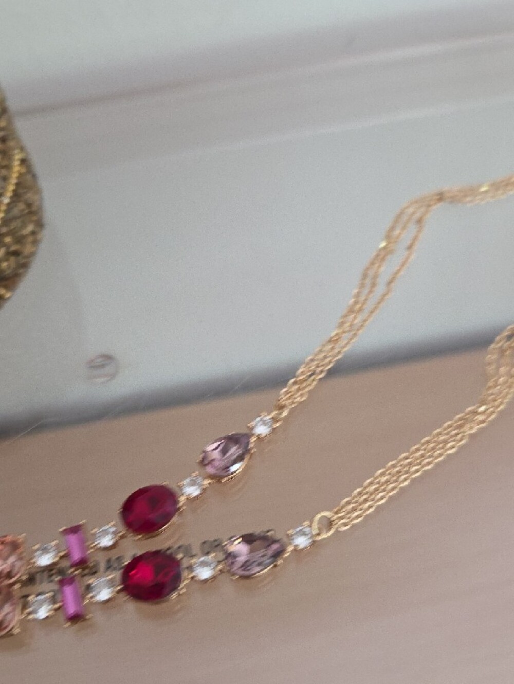 Gold Tone NWT Necklace with Pink & Fuchsia Gemstones, Vintage Beaded Trinket Box - Picture 5 of 7